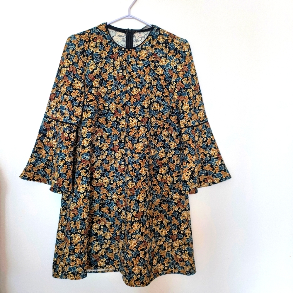 Zara early spring/fall dress Size S